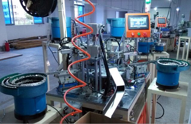 鈕扣自動(dòng)組裝機(jī) 鈕扣自動(dòng)組裝機(jī)