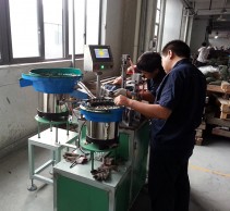  非標(biāo)自動化設(shè)備